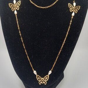 Avon Butterfly with Faux Pearl Gold Tone Necklace